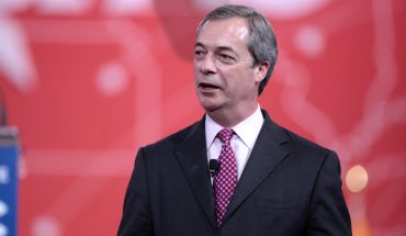 Farage set to win